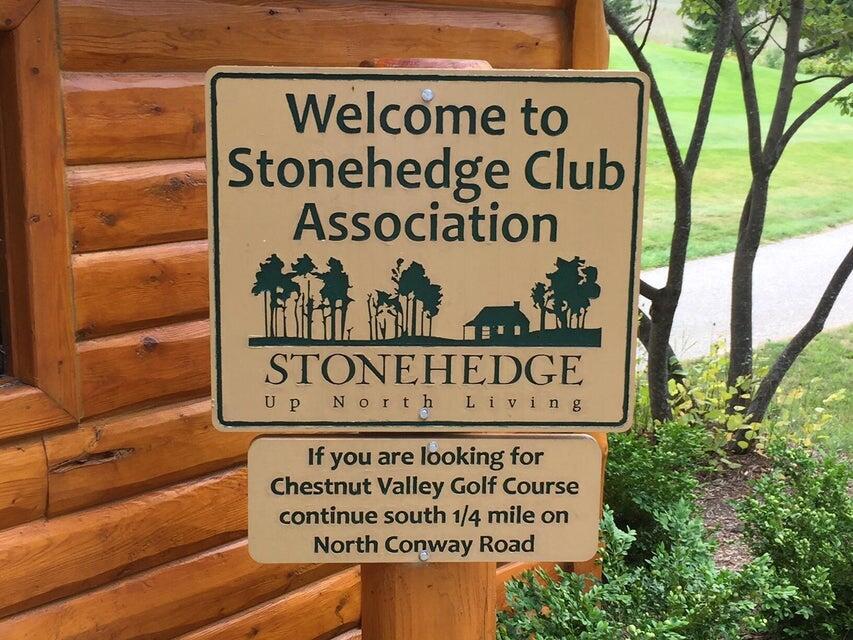 1975 &1995 Clubhouse Drive