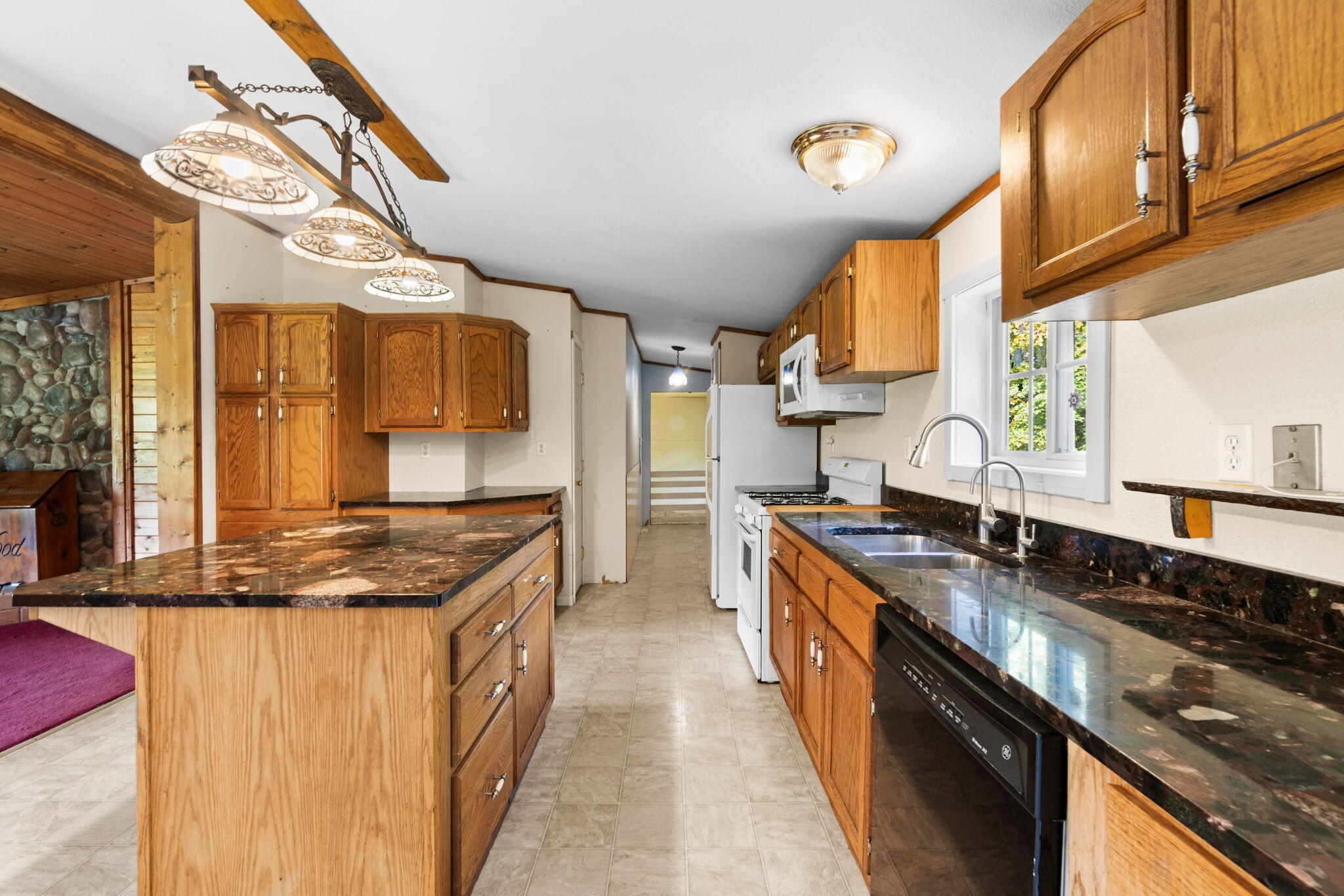 7663 Pleasantview Road