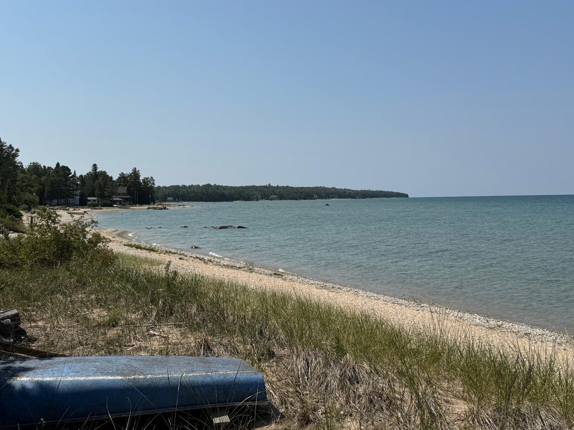 416 Lakeside Drive