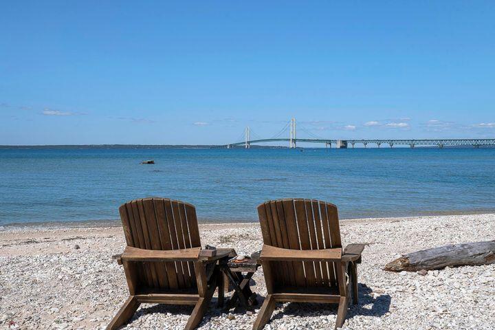 416 Lakeside Drive