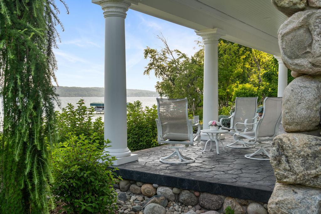 3248 Glenwood Beach Drive