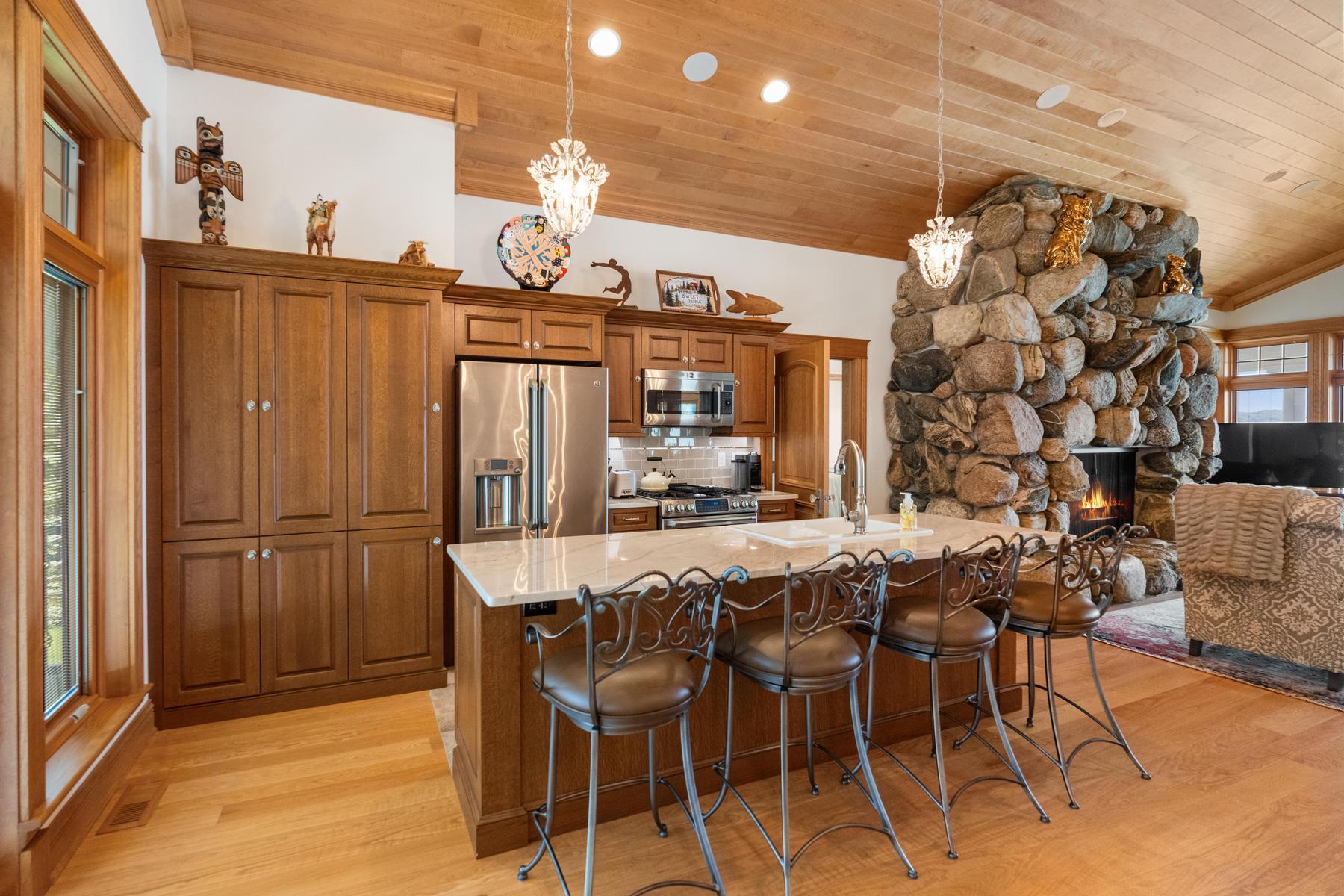 3248 Glenwood Beach Drive