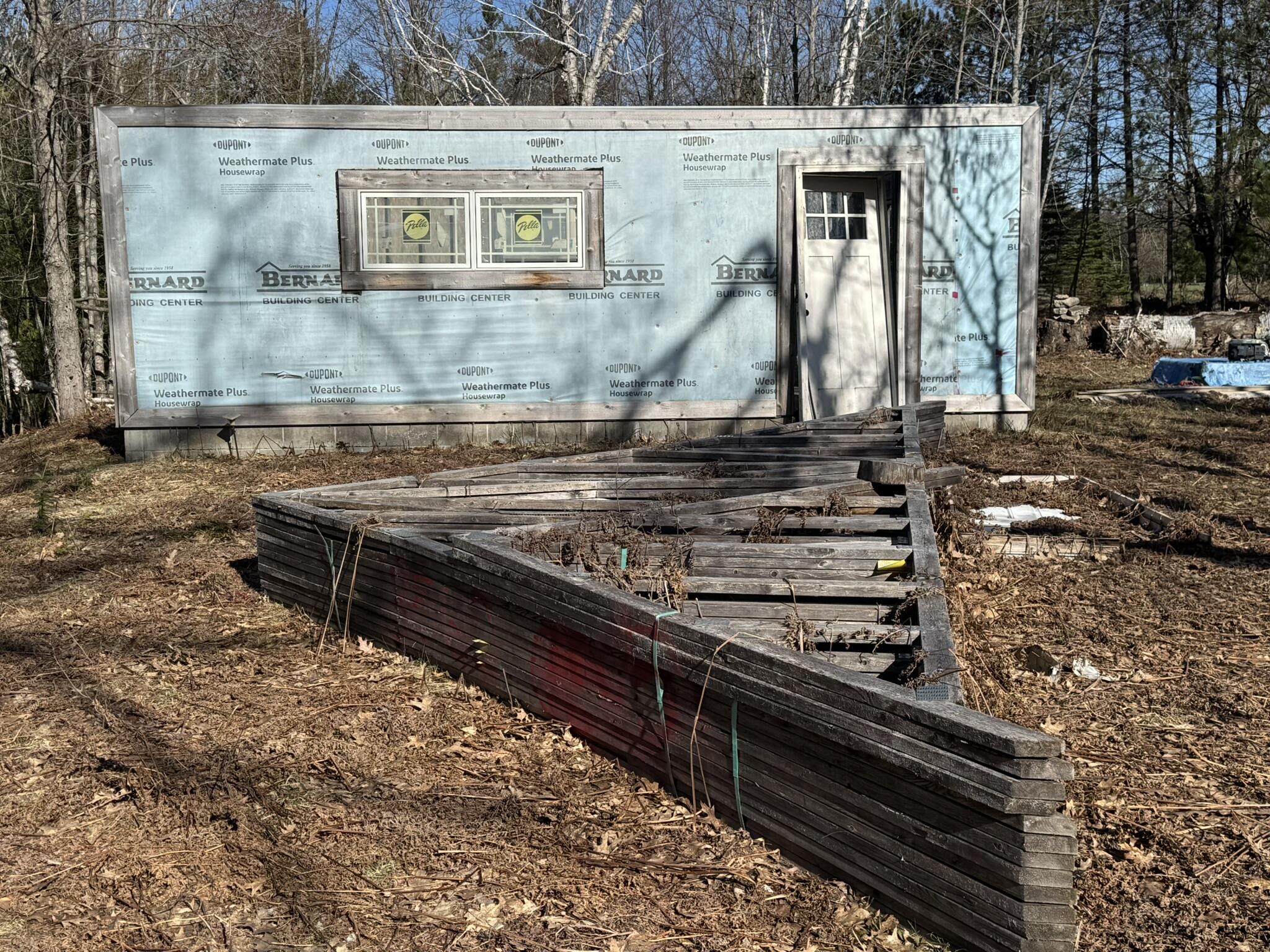 2526 Gregory Road
