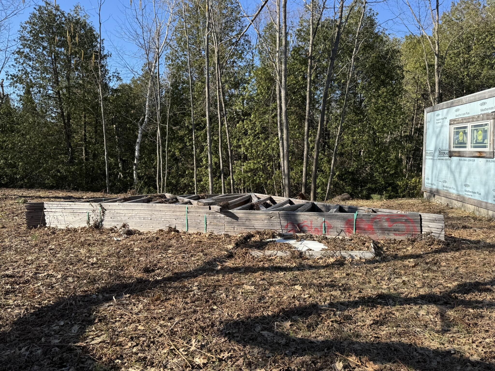 2526 Gregory Road