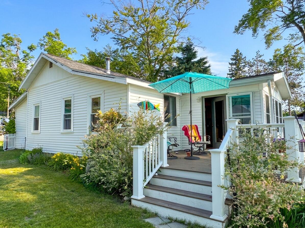 6398 Paradise Trail