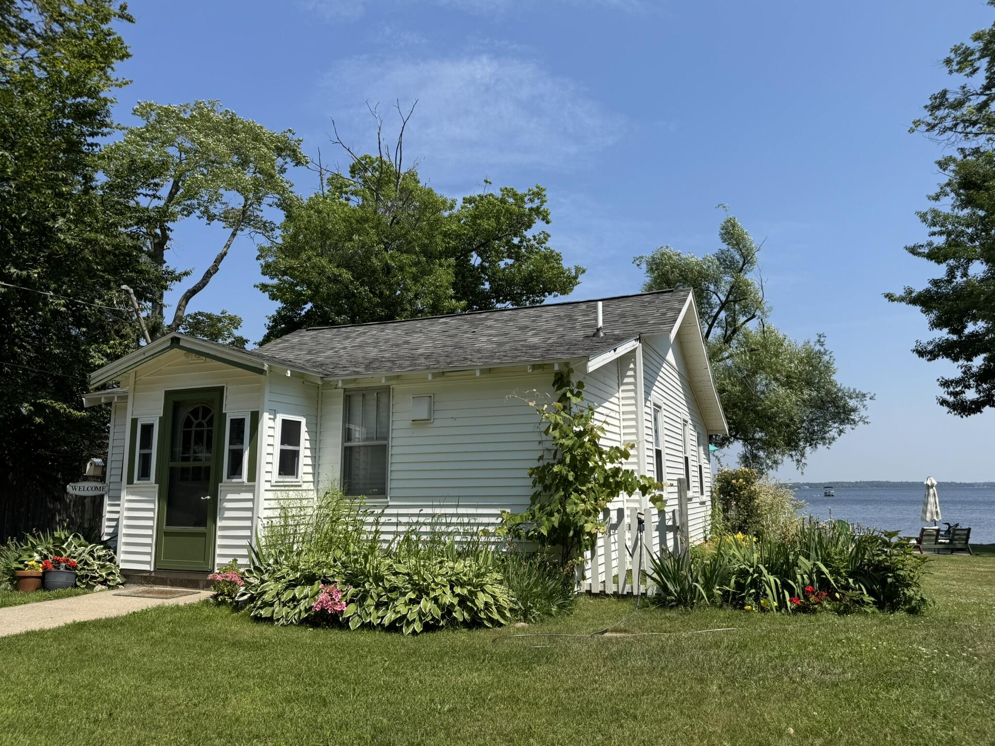 6398 Paradise Trail
