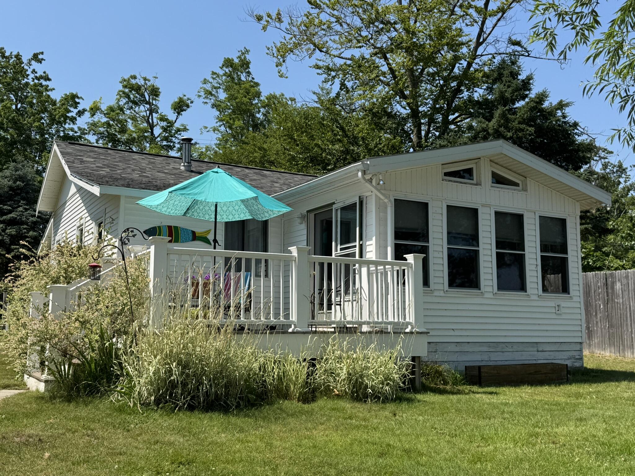 6398 Paradise Trail