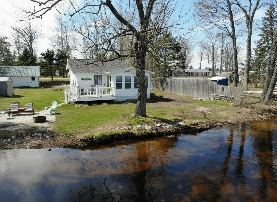 6398 Paradise Trail