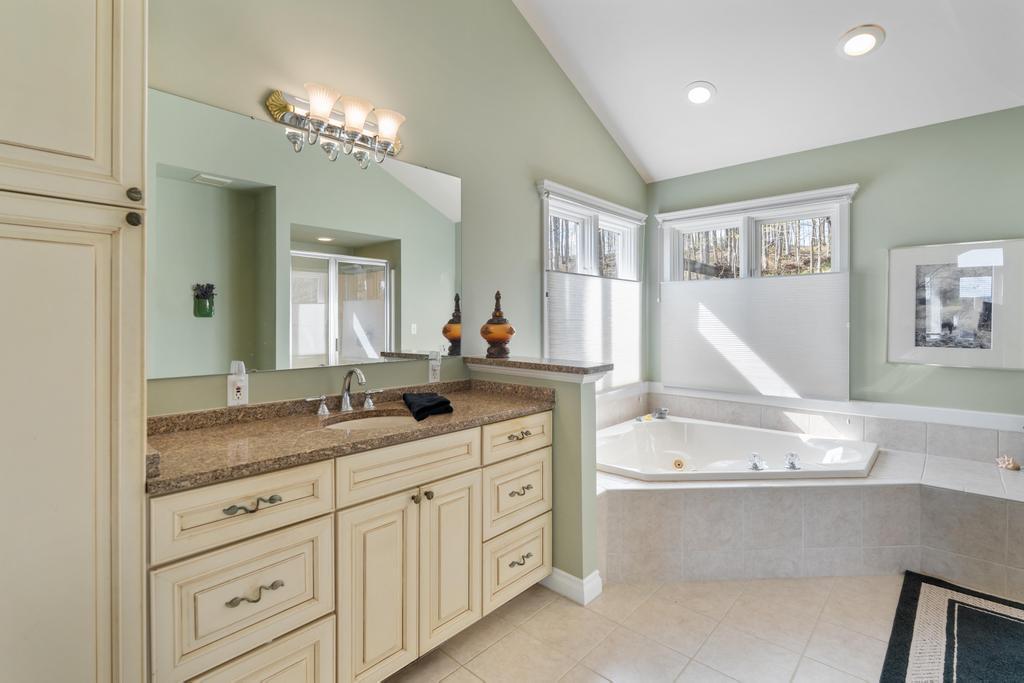 282 Blue Water Trail