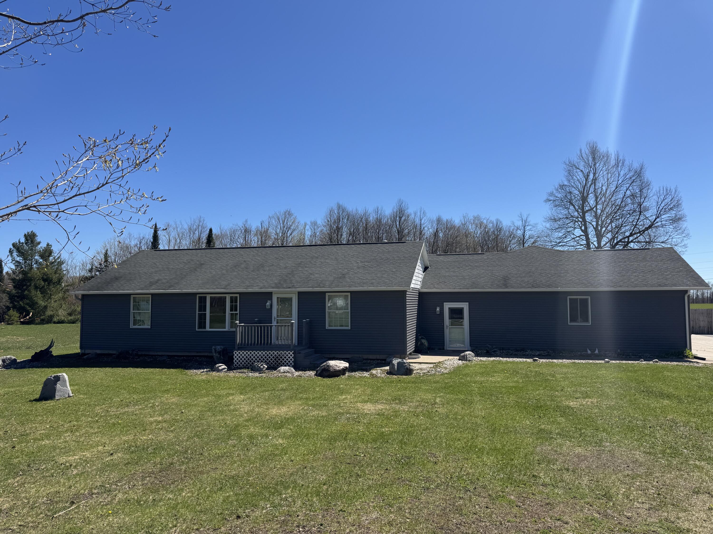 6990 N U.S. 31