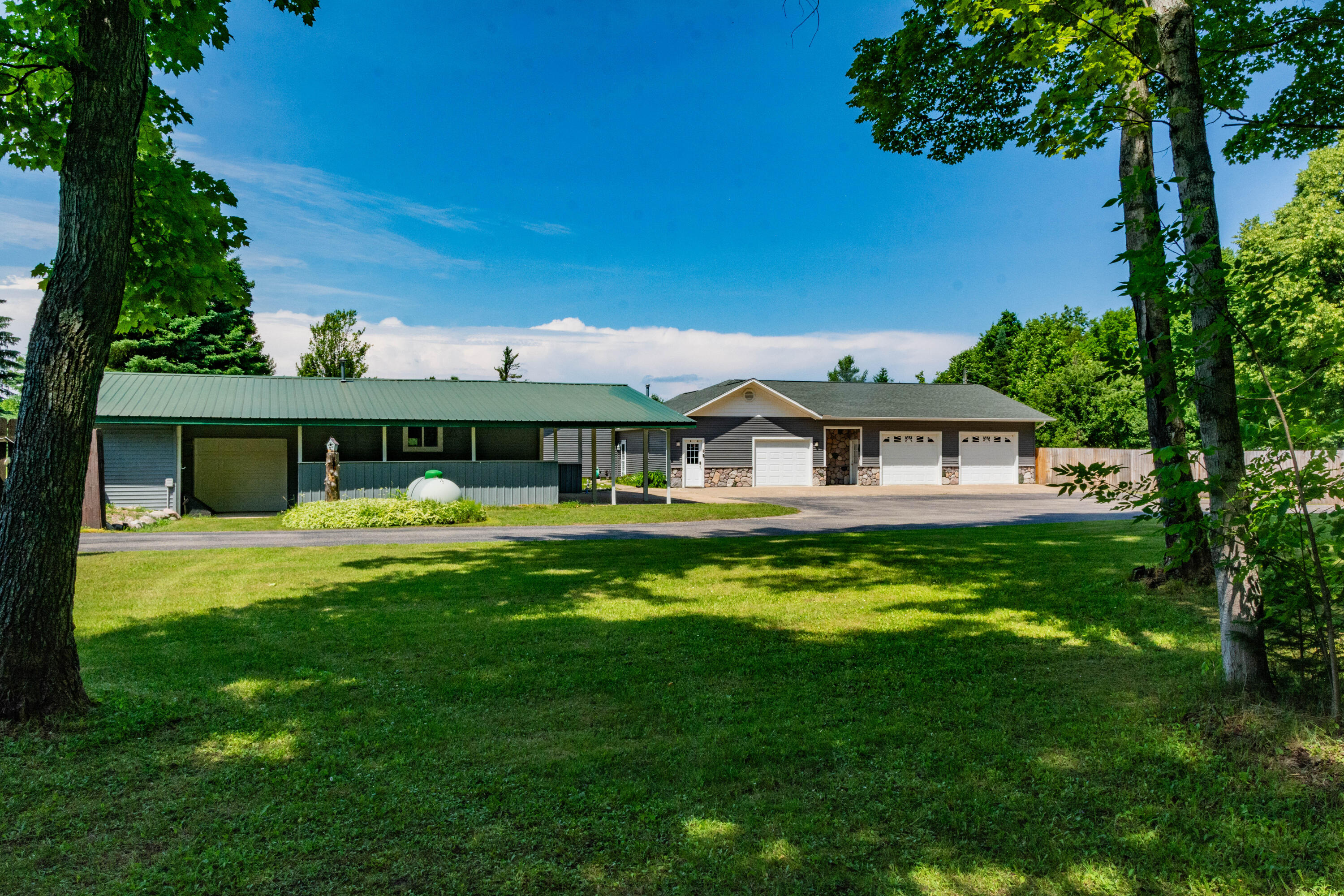 6990 N U.S. 31