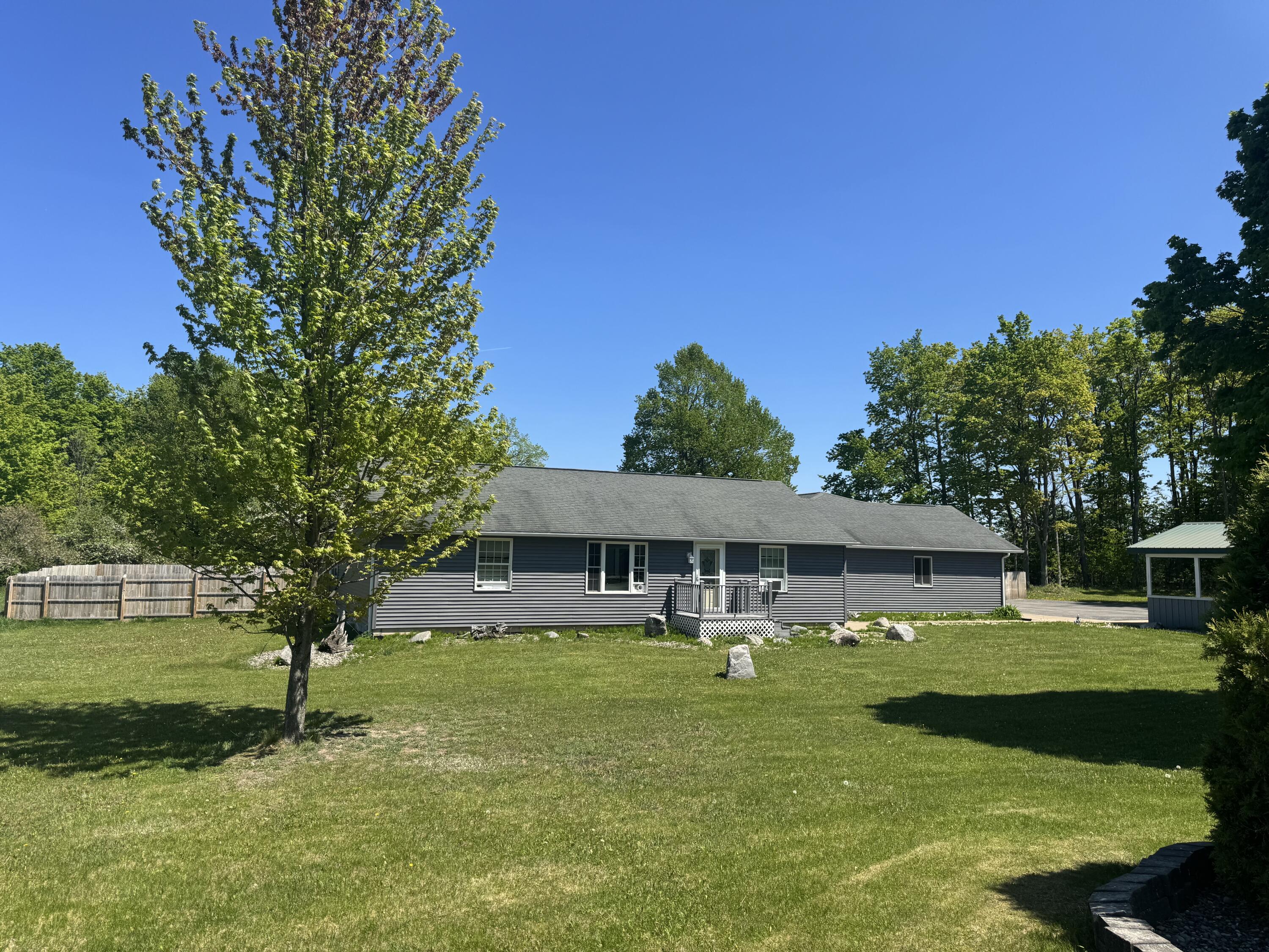6990 N U.S. 31