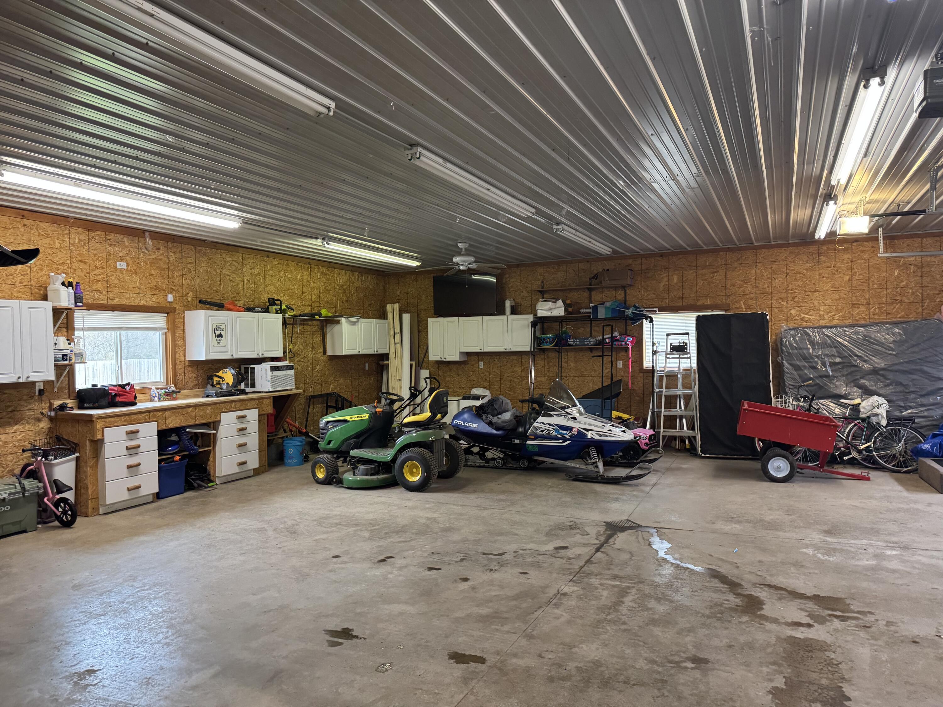 6990 N U.S. 31
