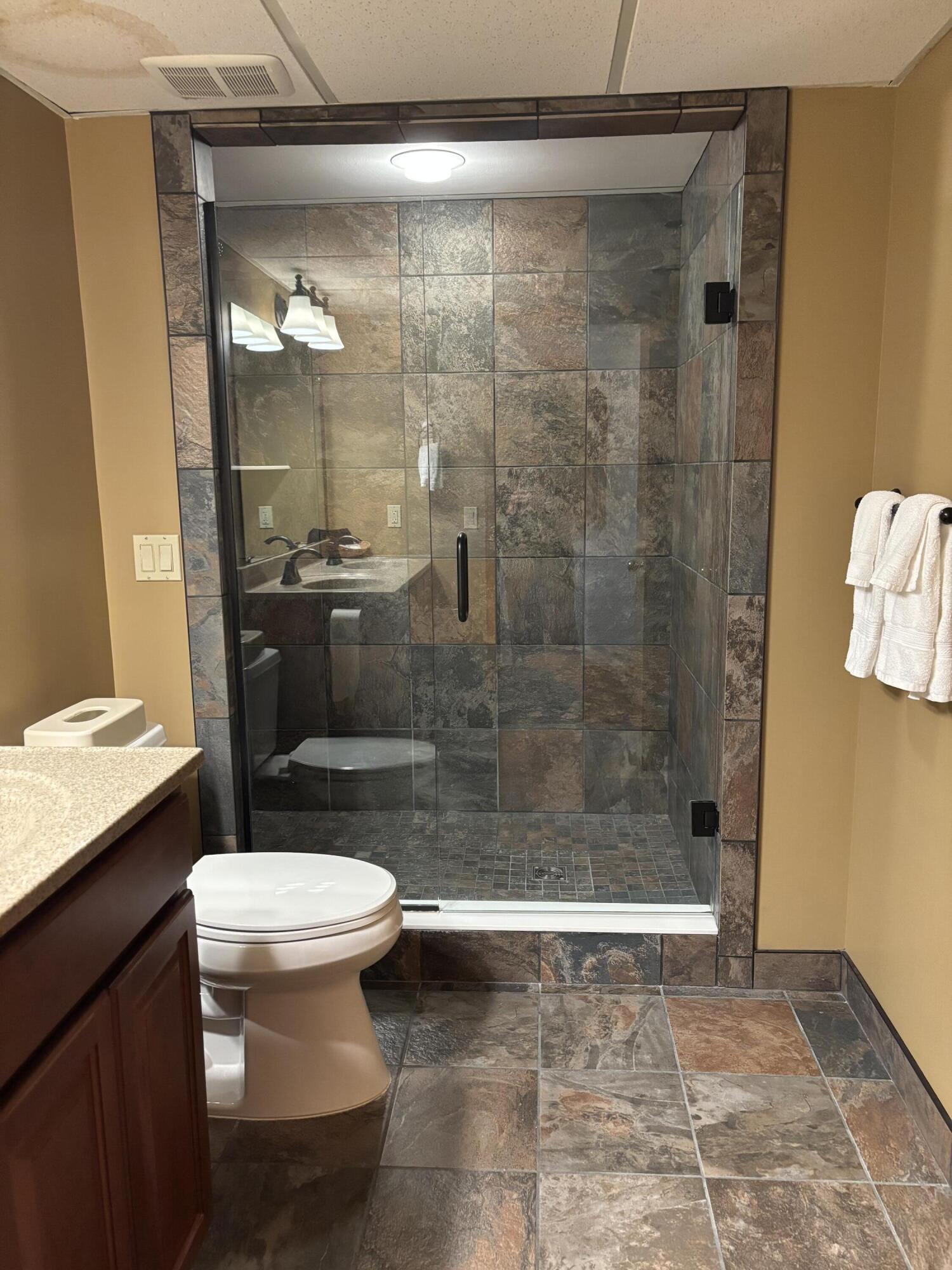 5620 Highlands Drive, Unit 511
