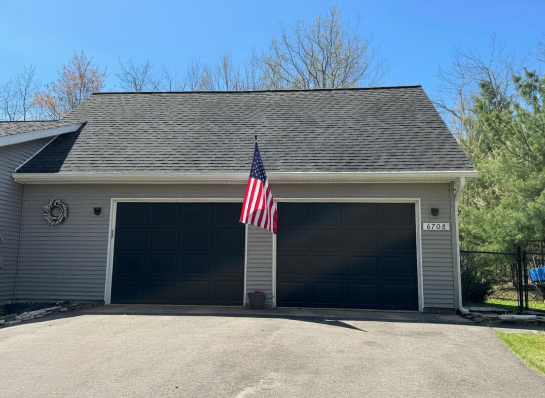 6708 Tremble Trail