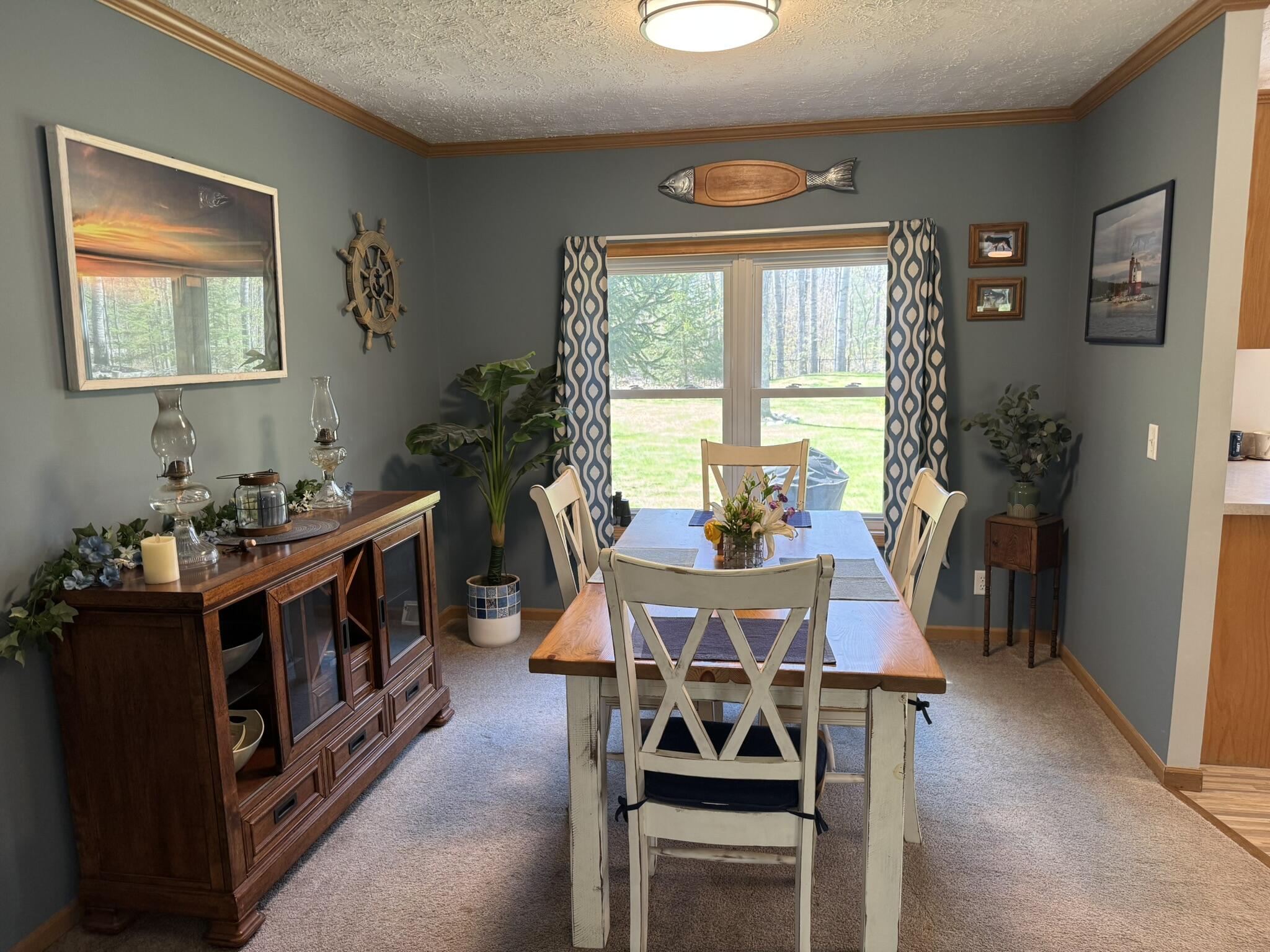 6708 Tremble Trail