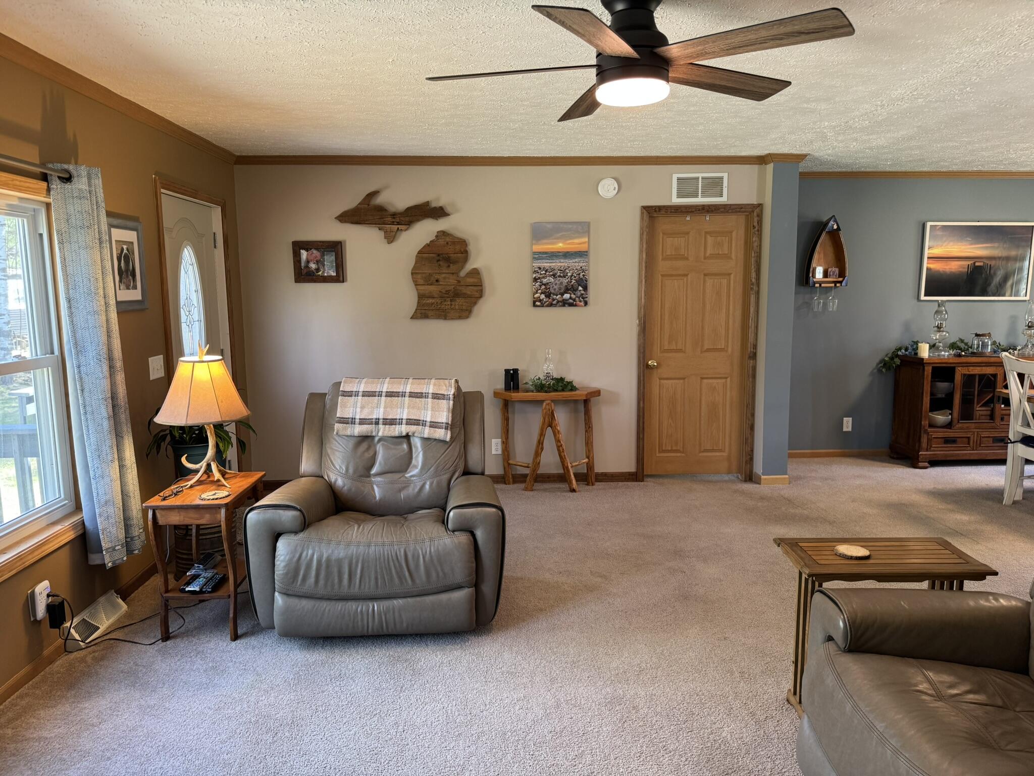 6708 Tremble Trail