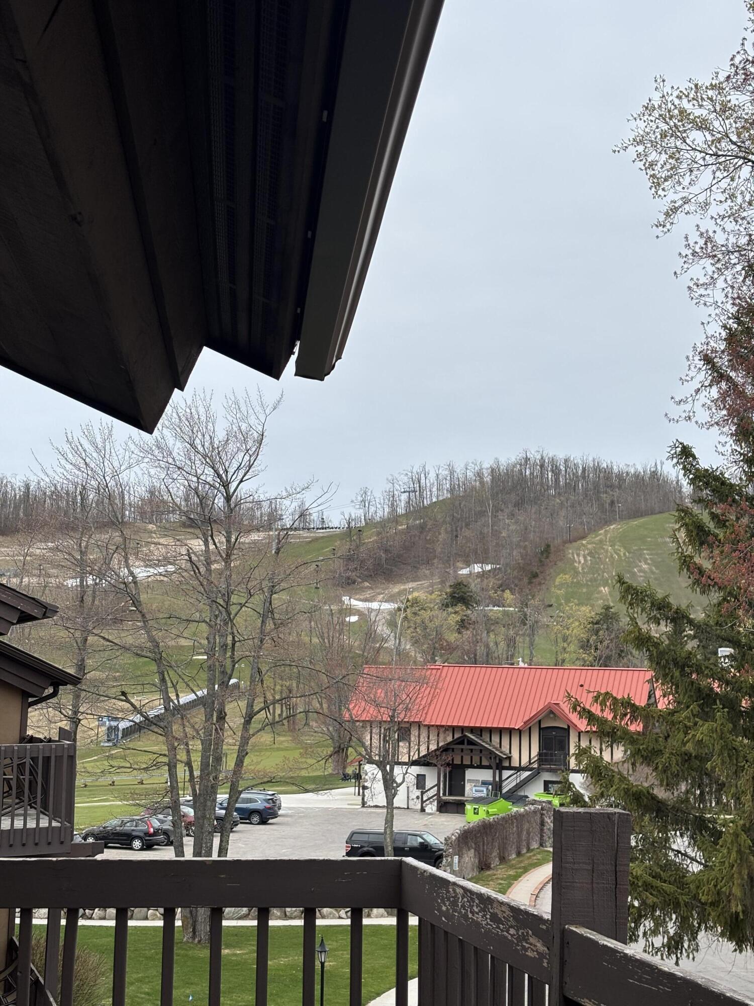 5620 Highlands Drive, Unit 561