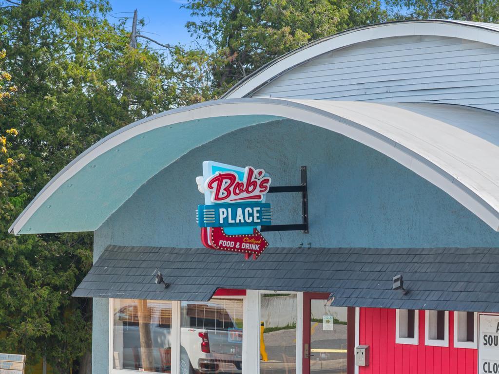 7515 S U.S. 31 Highway
