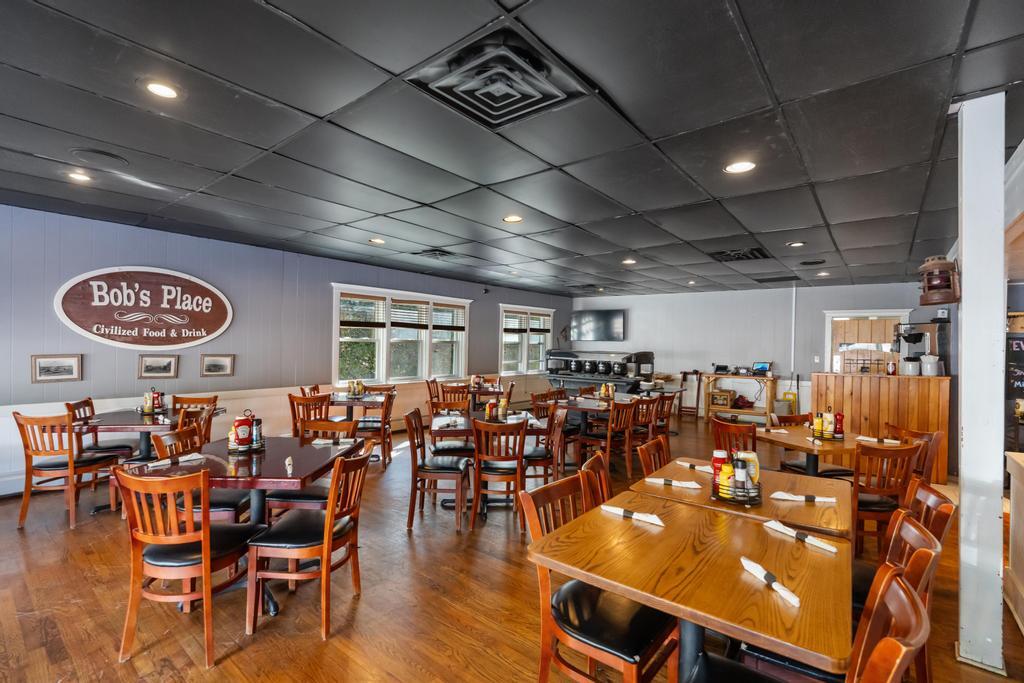 7515 S U.S. 31 Highway