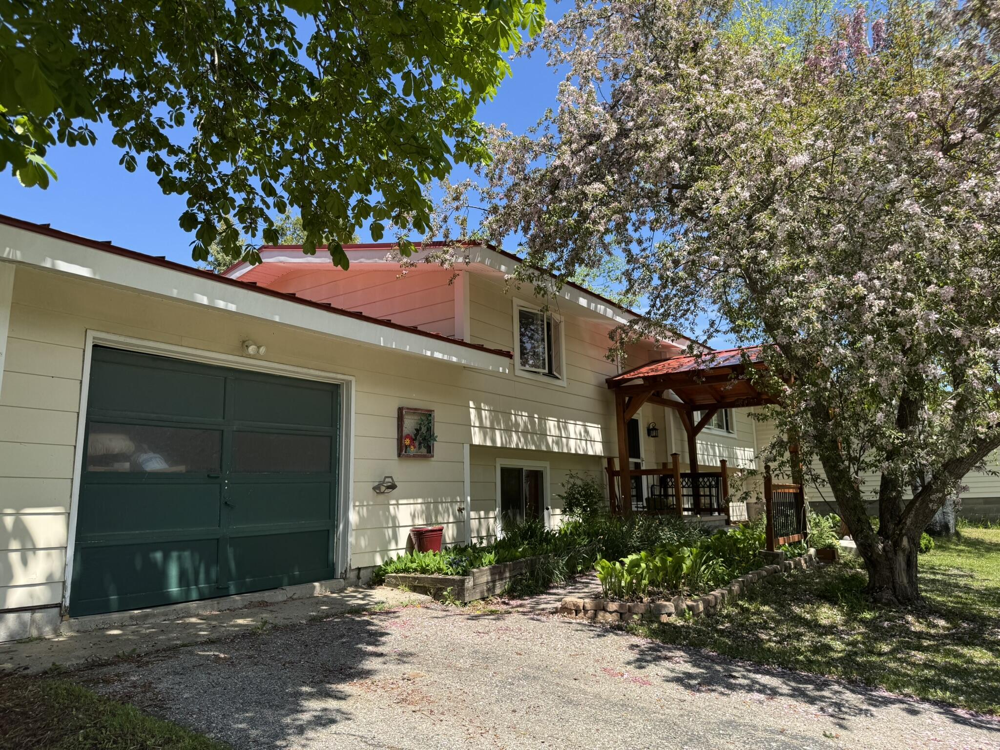 17314 Cobbs Highway