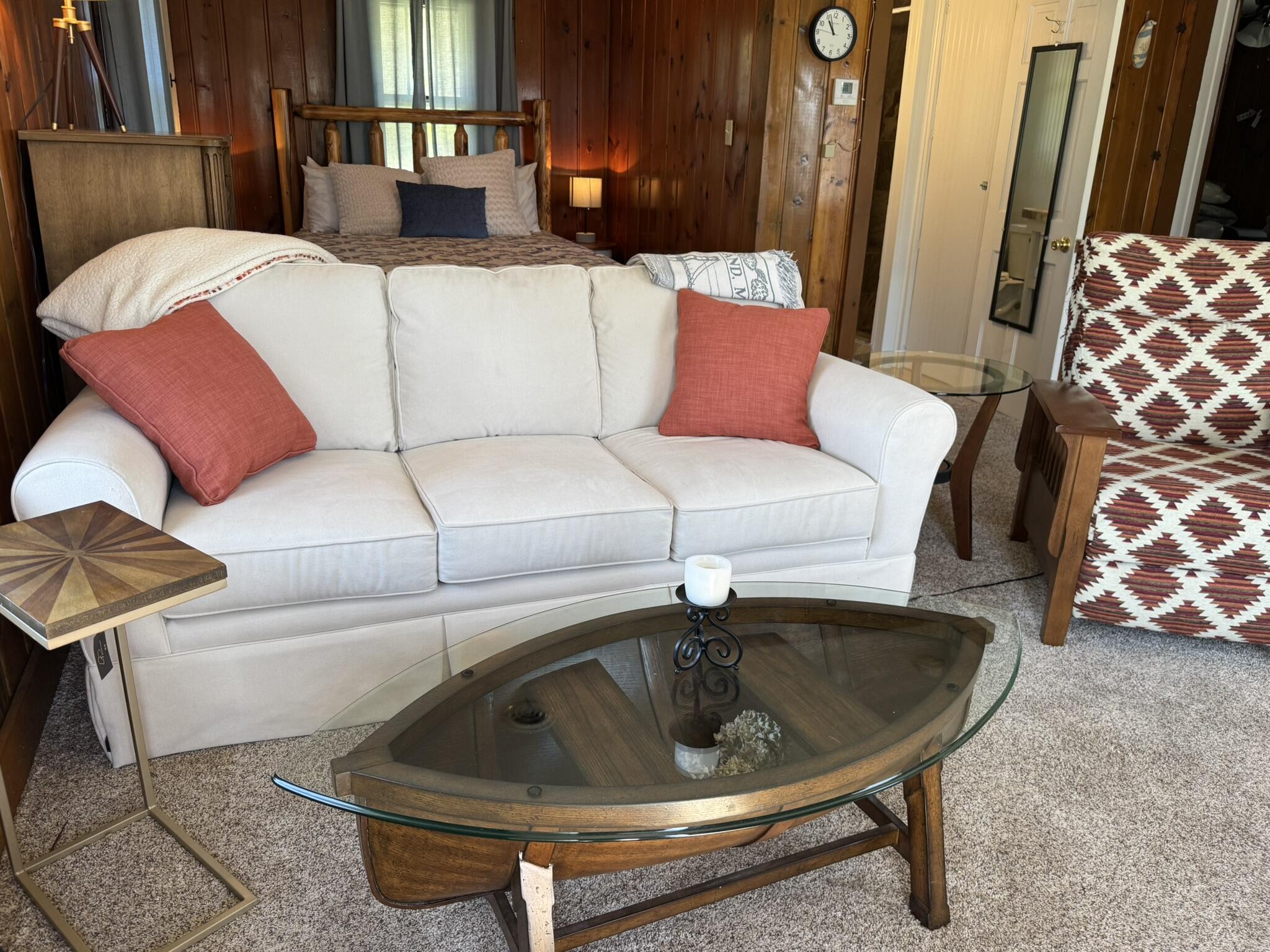 6325 Paradise Trail