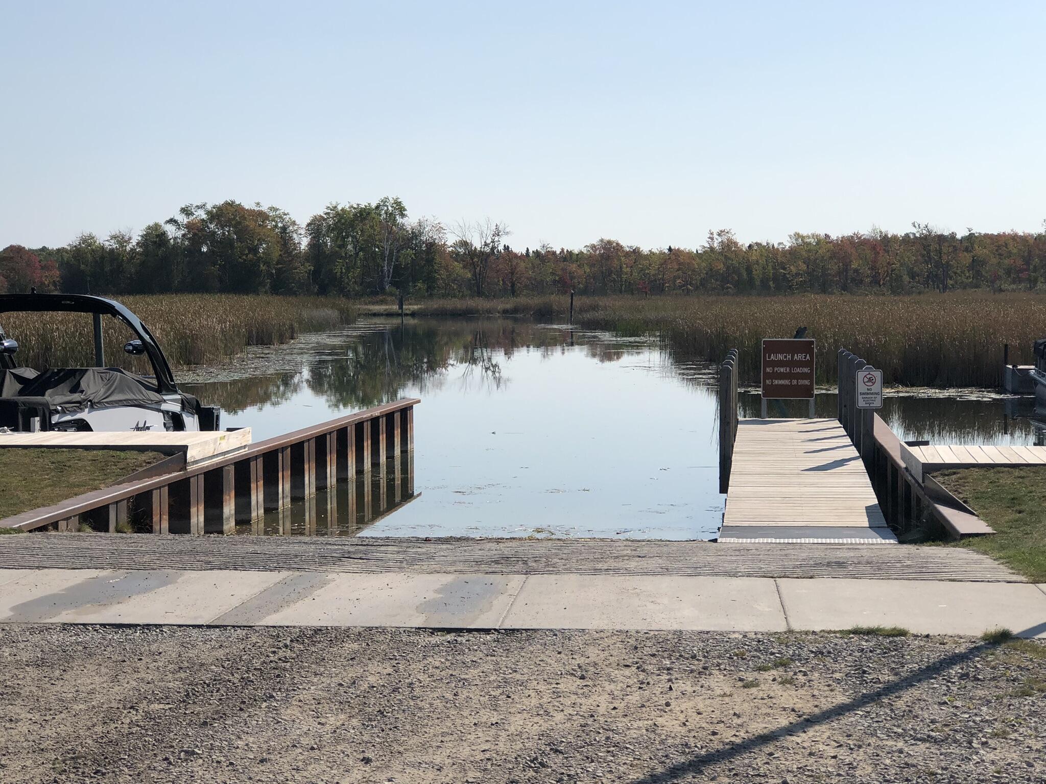 6430 6648 Admirals Point Drive, LOT 9 Slip142