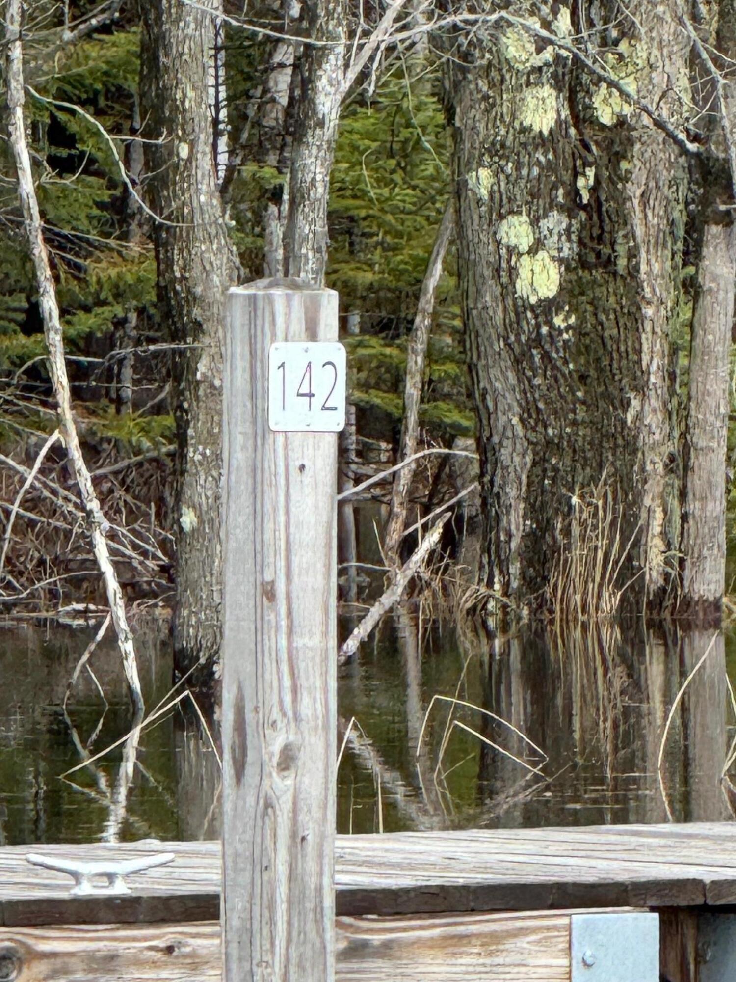 6430 6648 Admirals Point Drive, LOT 9 Slip142