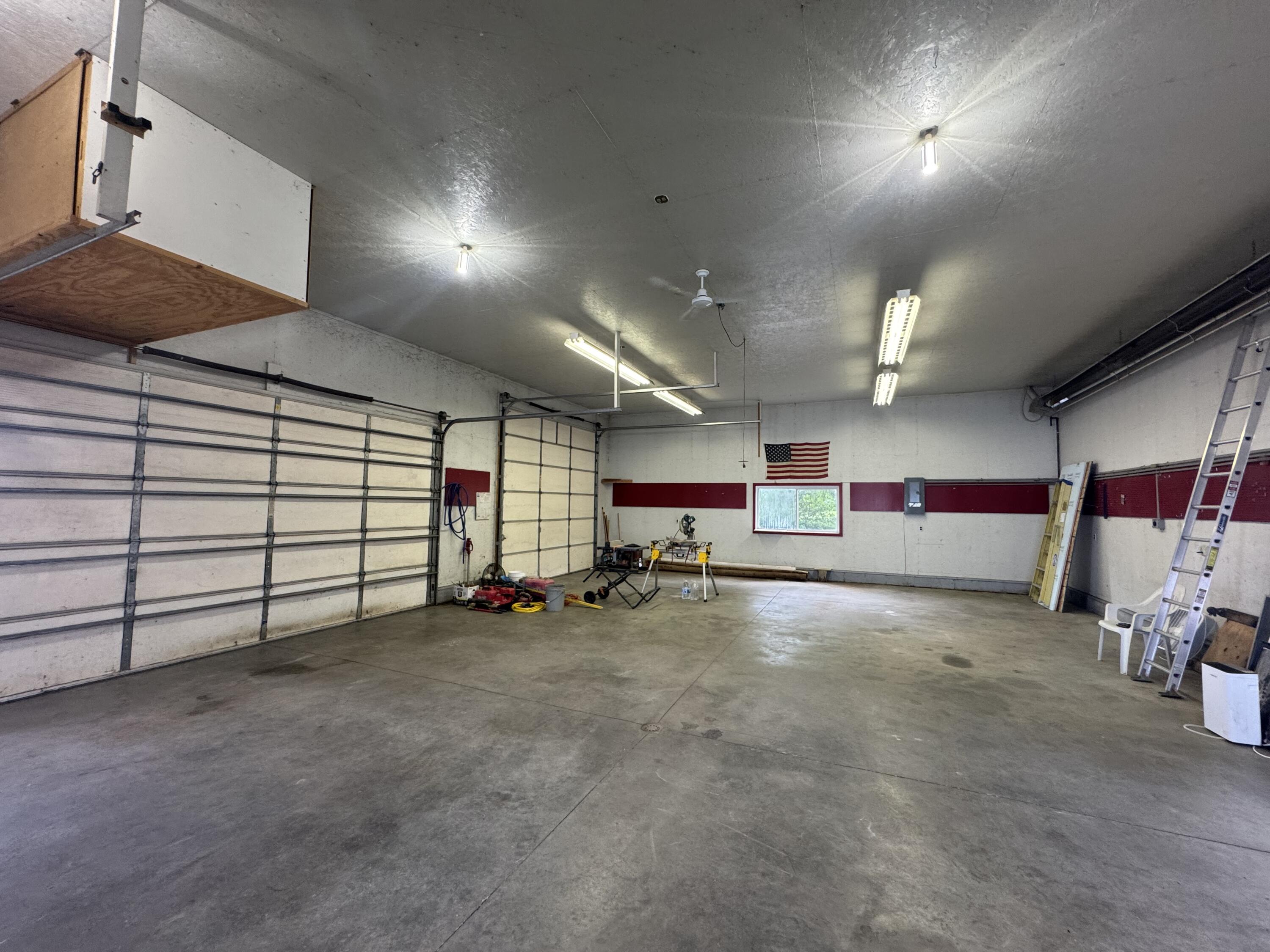 7096 W US-23