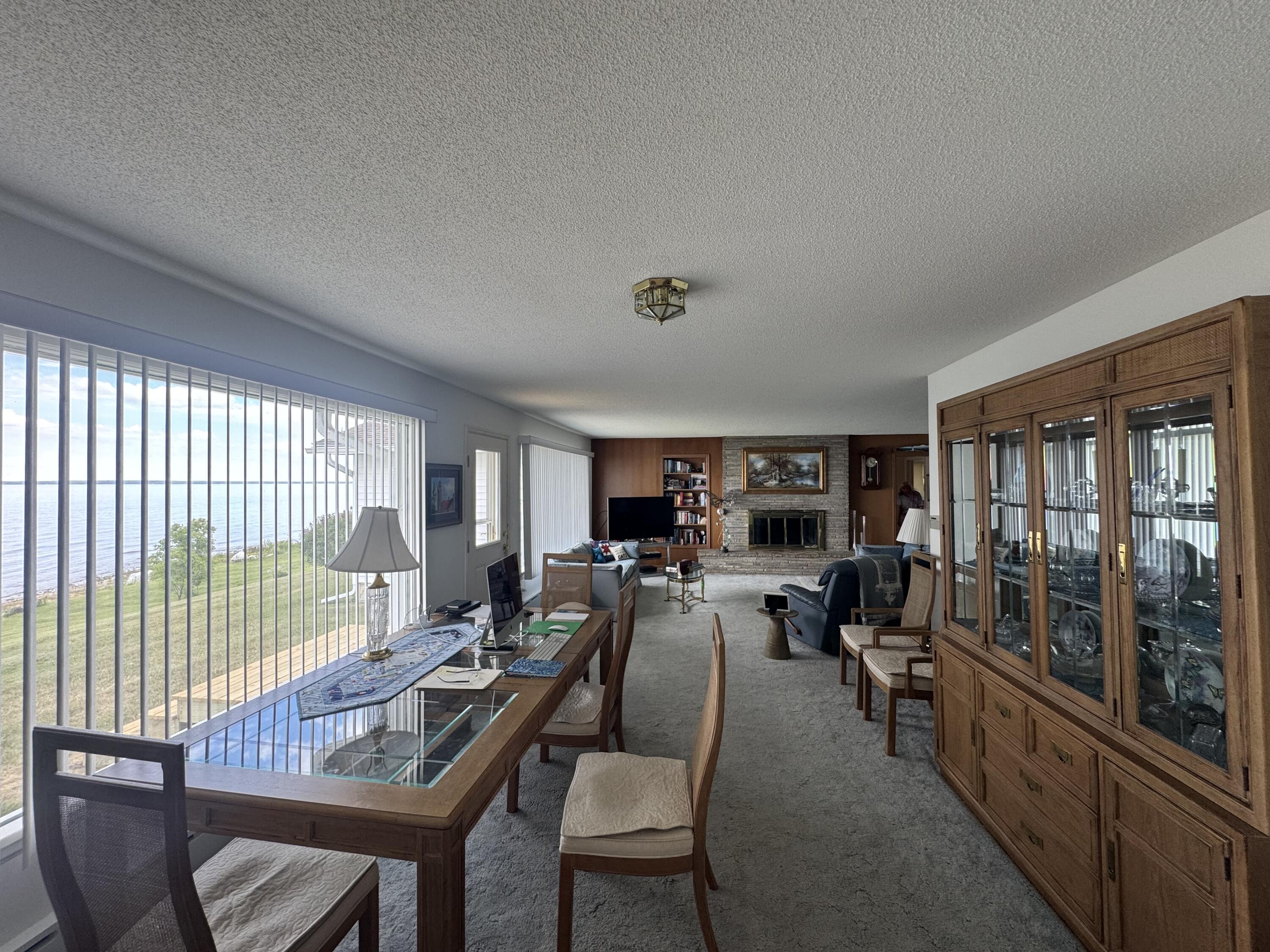 7096 W US-23