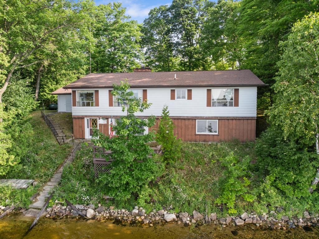 7760 Paradise Trail