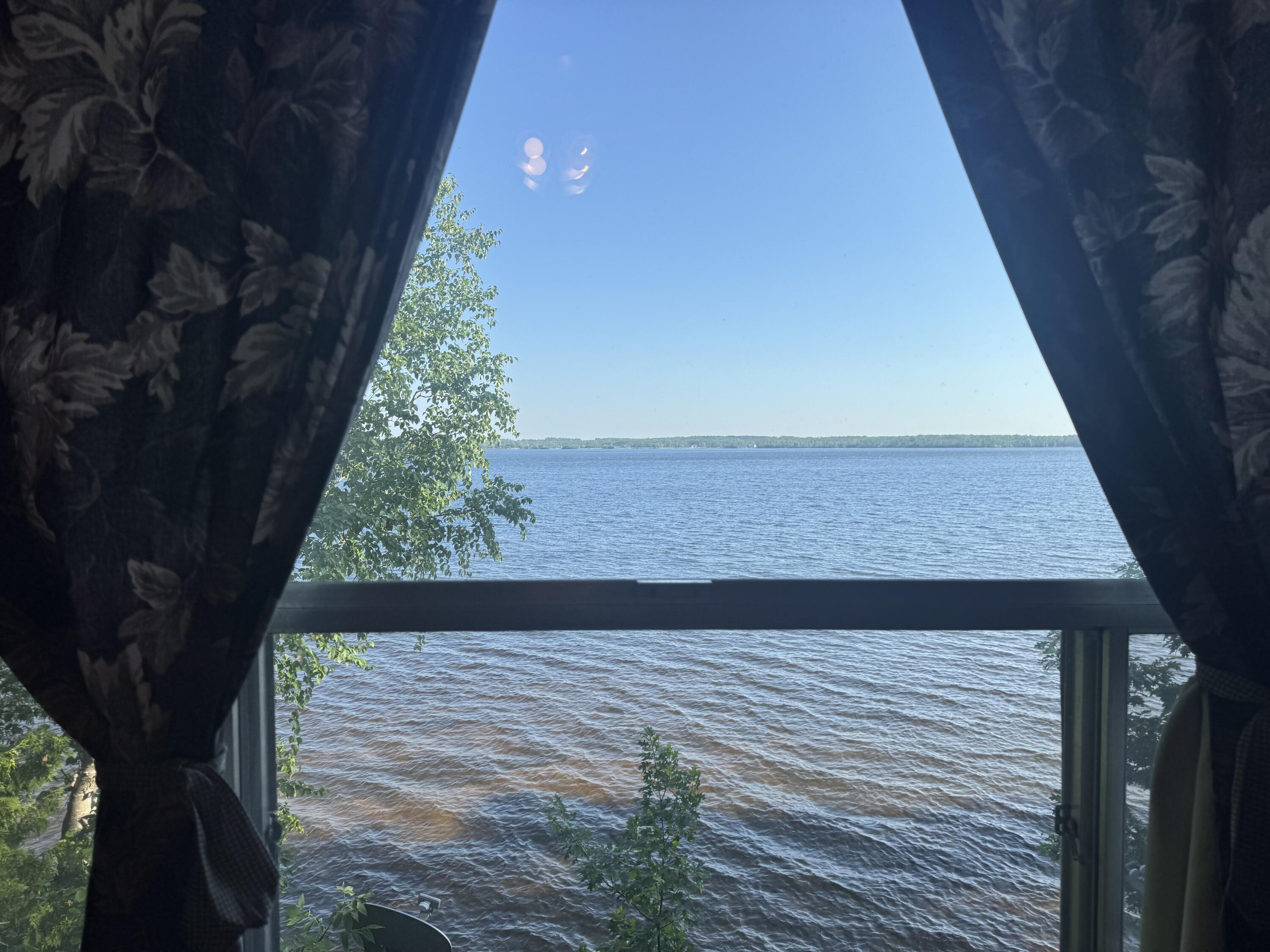 7760 Paradise Trail