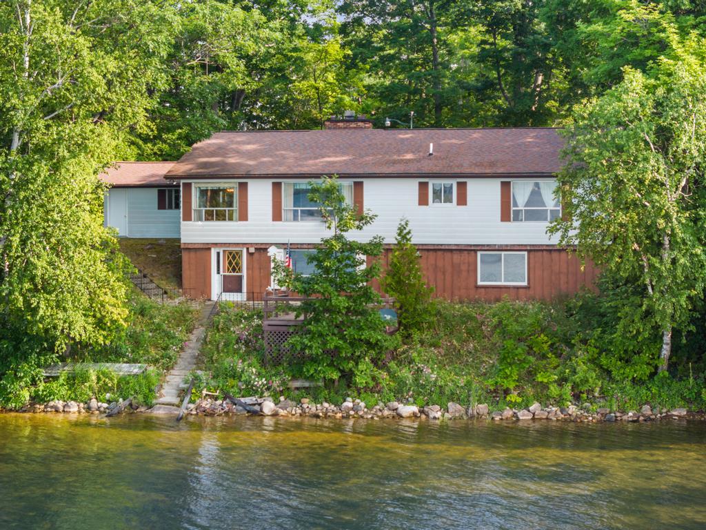 7760 Paradise Trail
