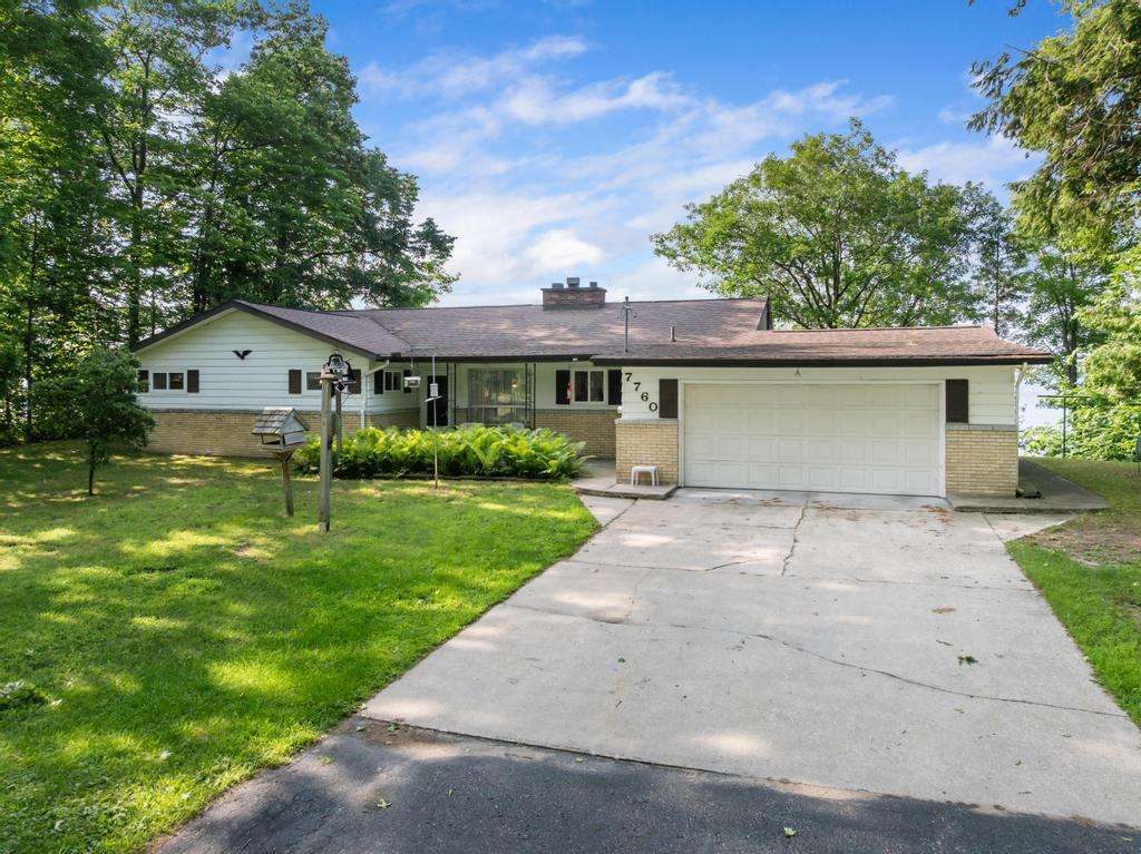 7760 Paradise Trail