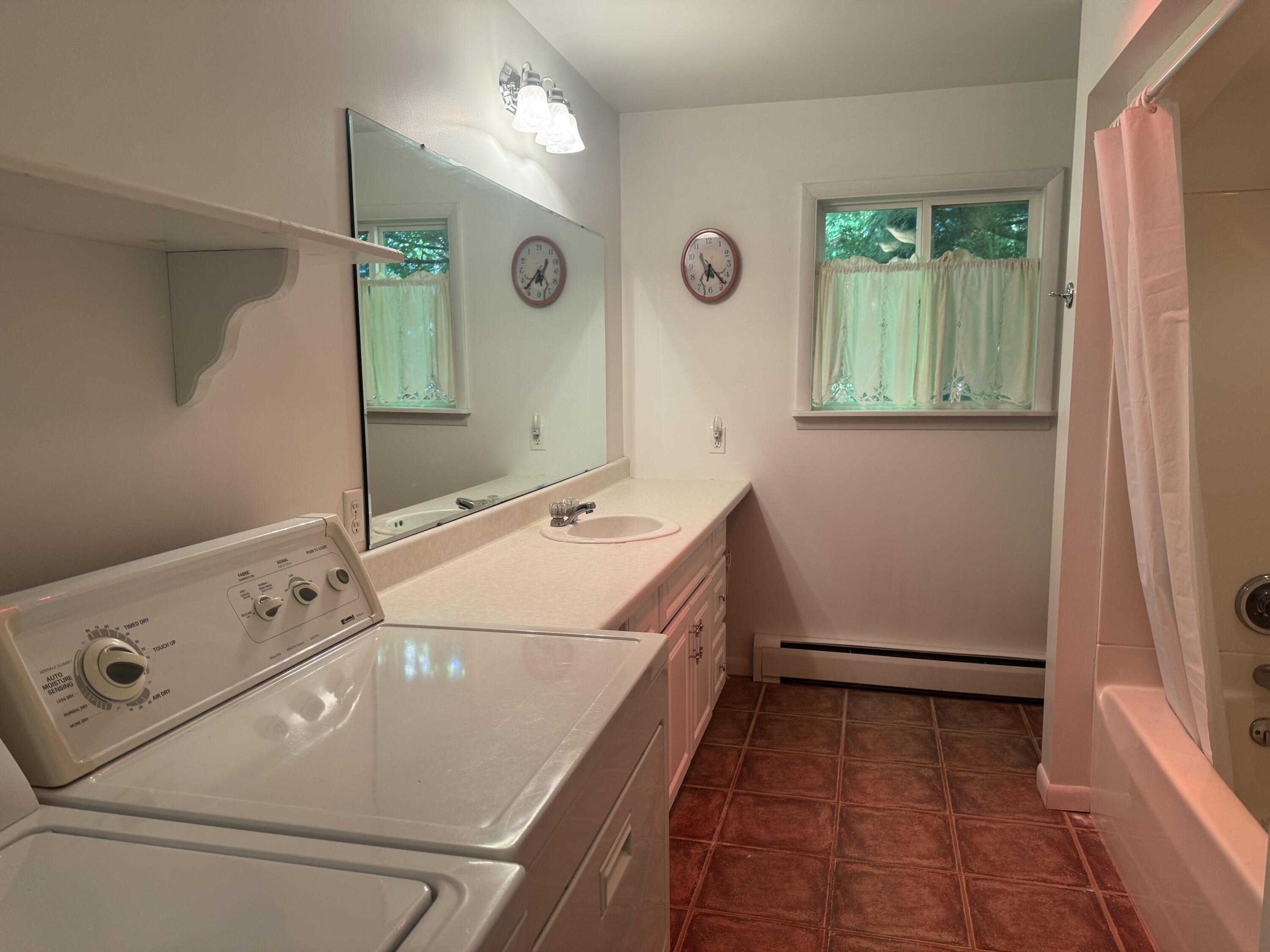 7760 Paradise Trail