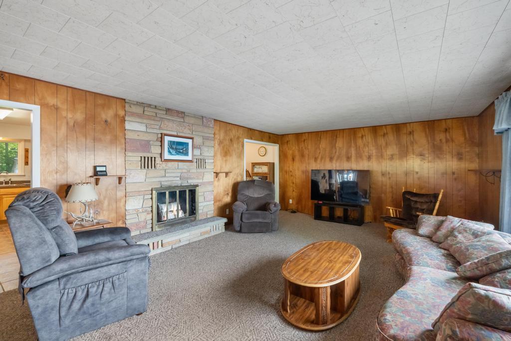 7760 Paradise Trail