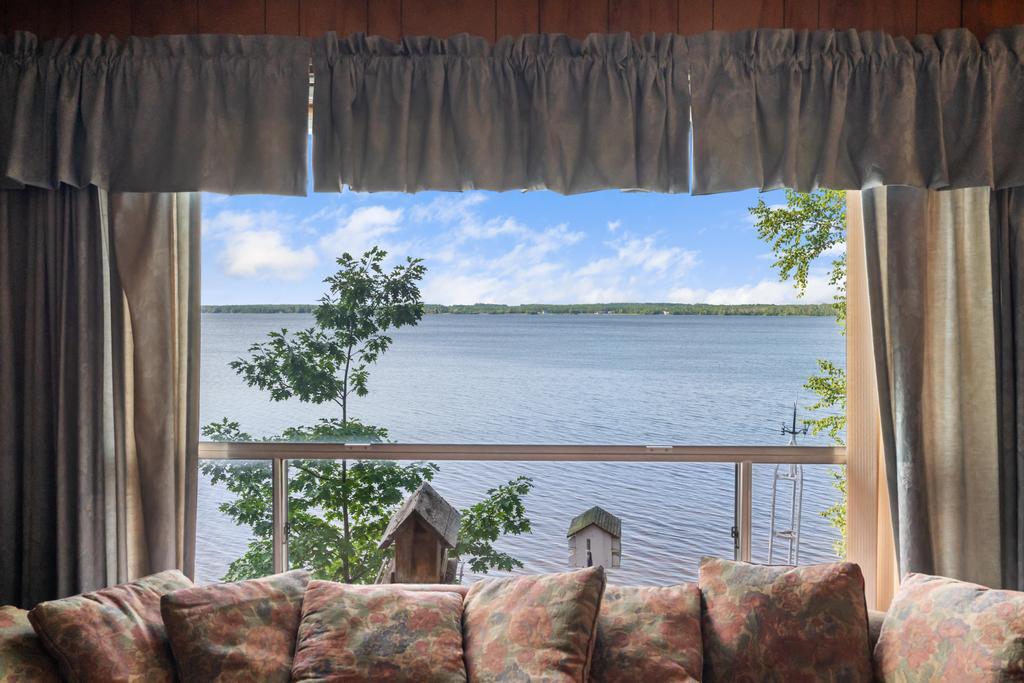 7760 Paradise Trail