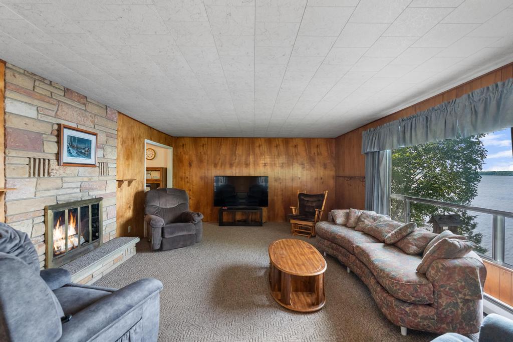 7760 Paradise Trail