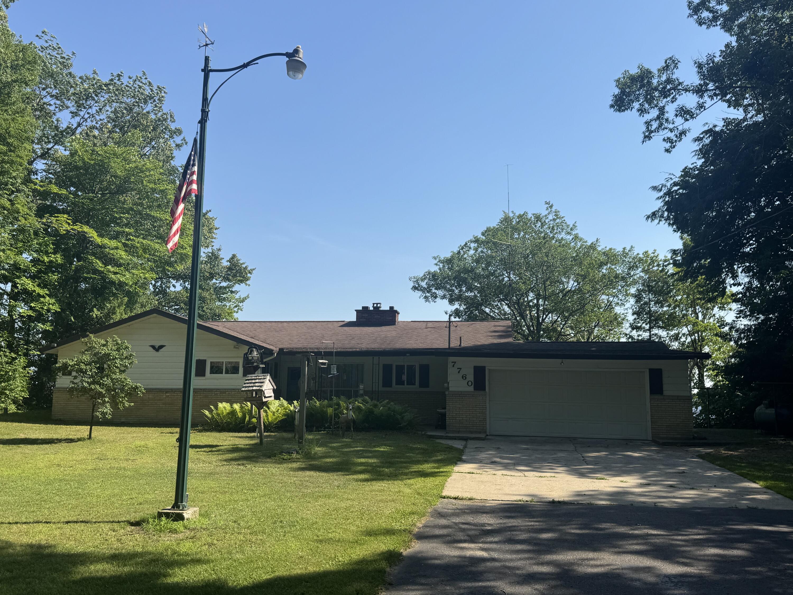 7760 Paradise Trail