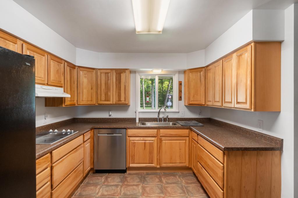 7760 Paradise Trail