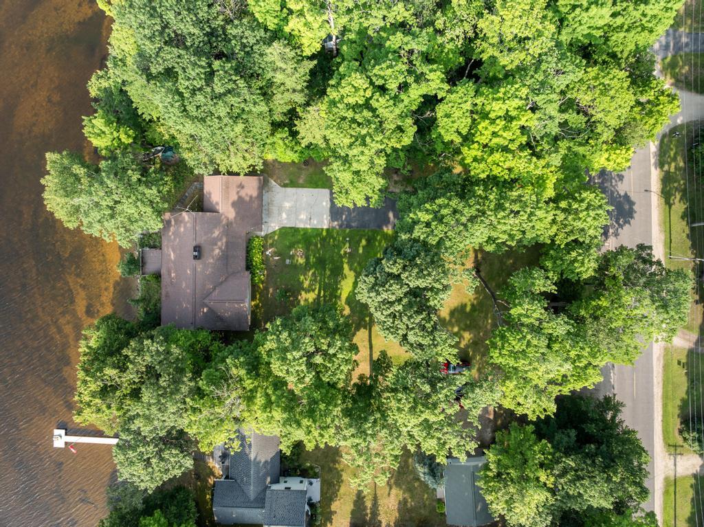 7760 Paradise Trail