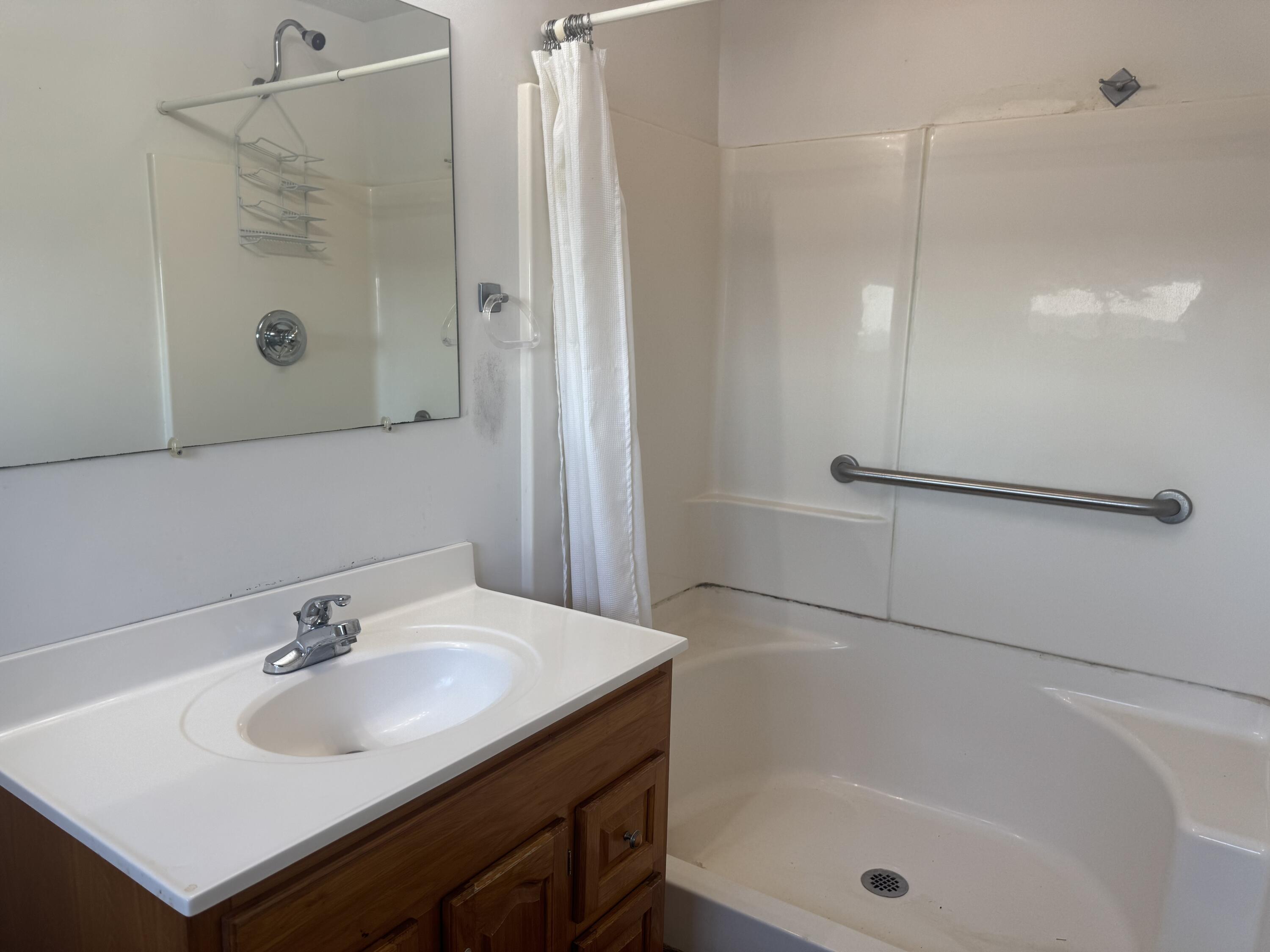 7760 Paradise Trail