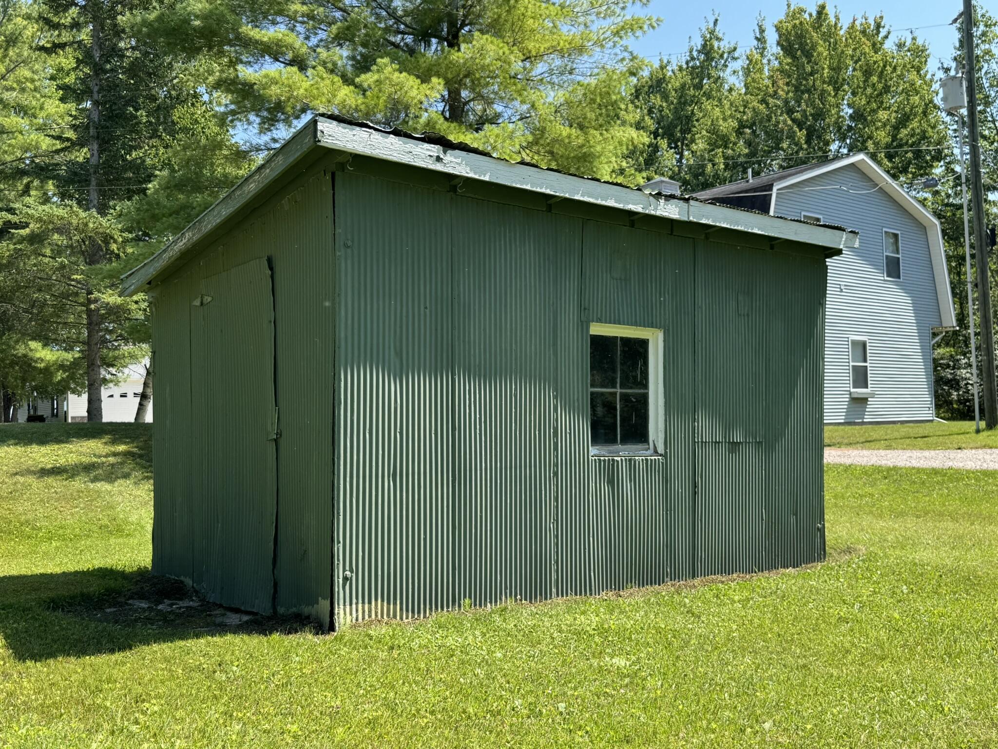 2120 N Black River Road