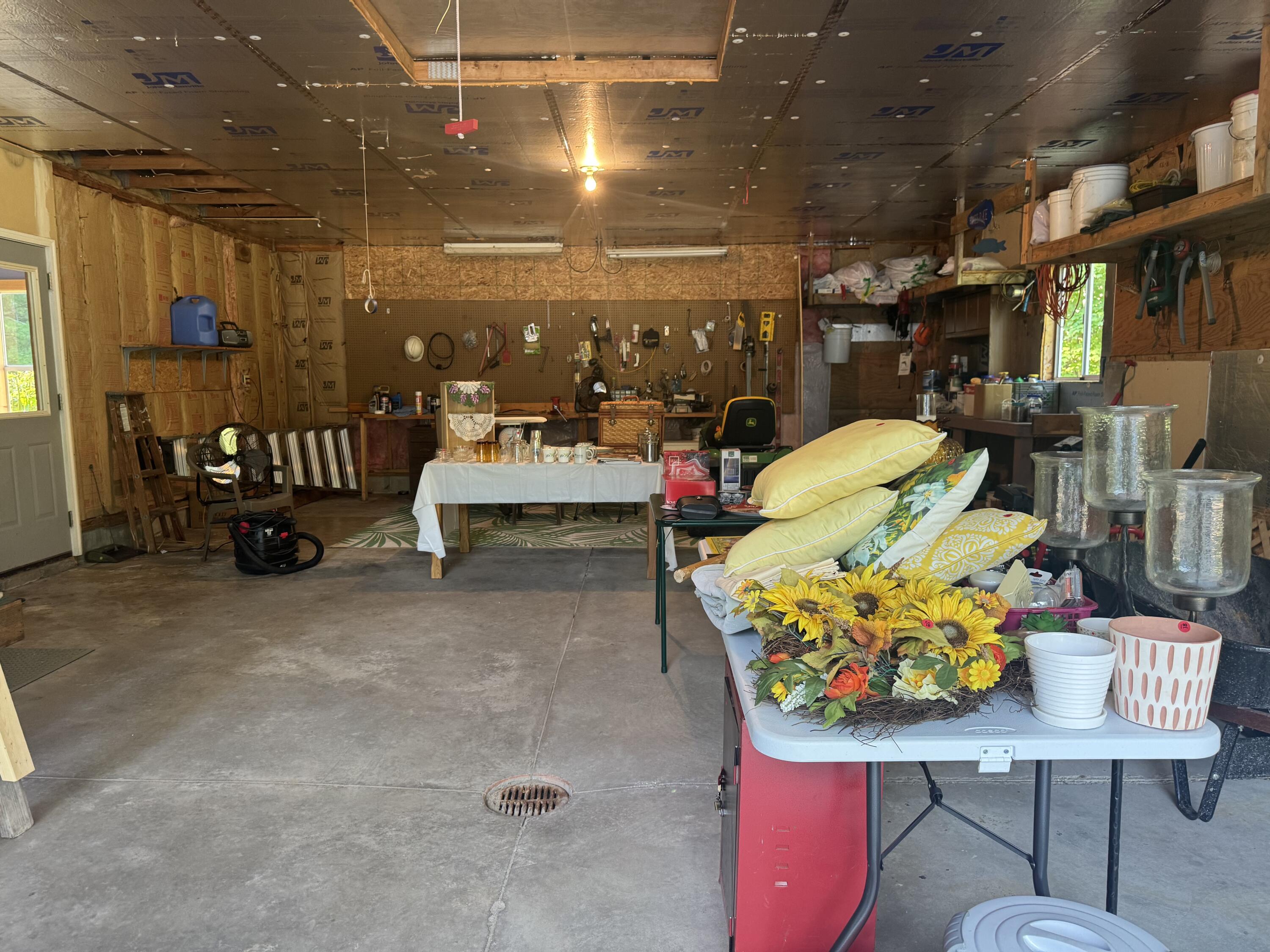 6826 Tremble Trail