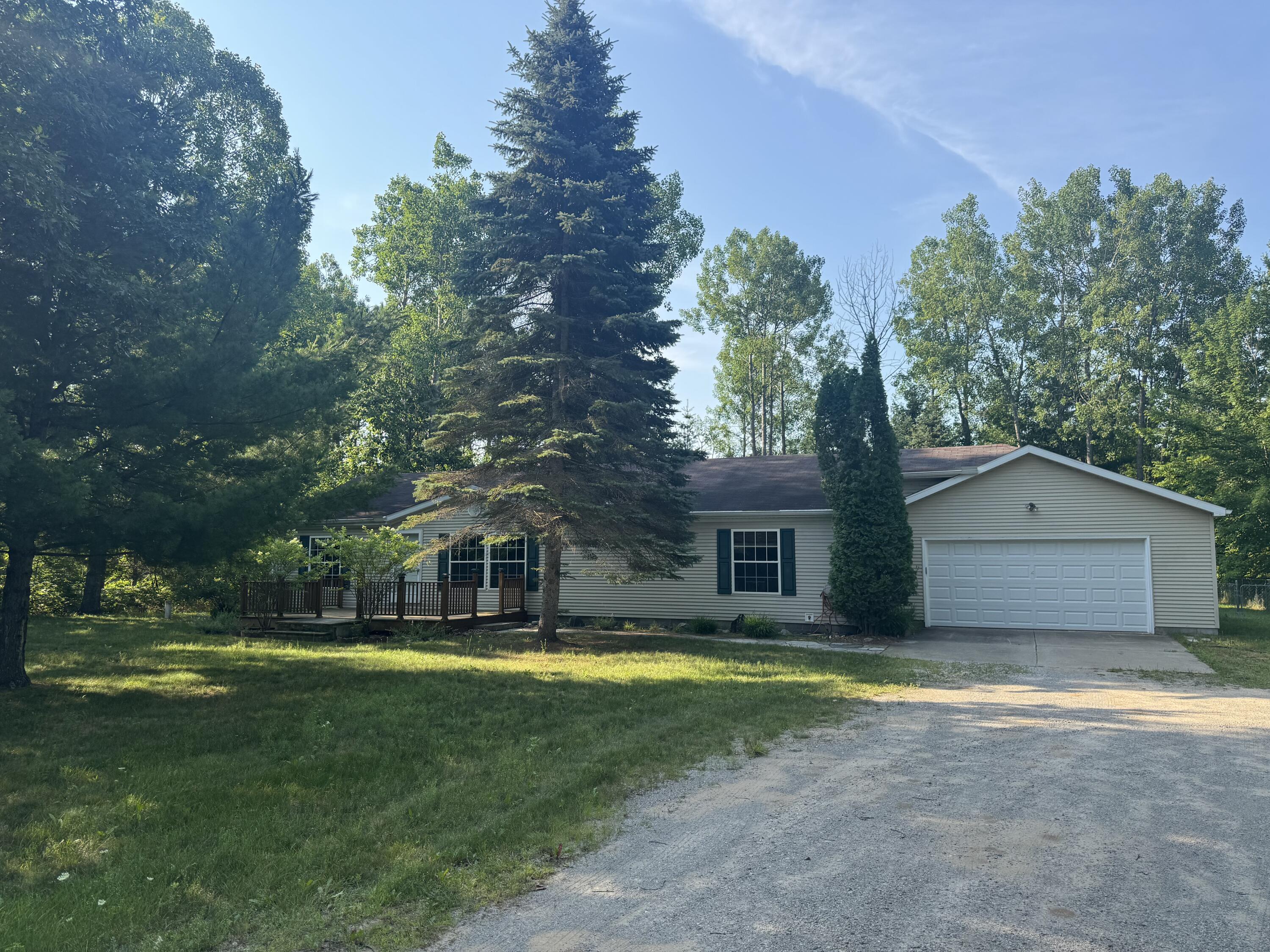 6826 Tremble Trail