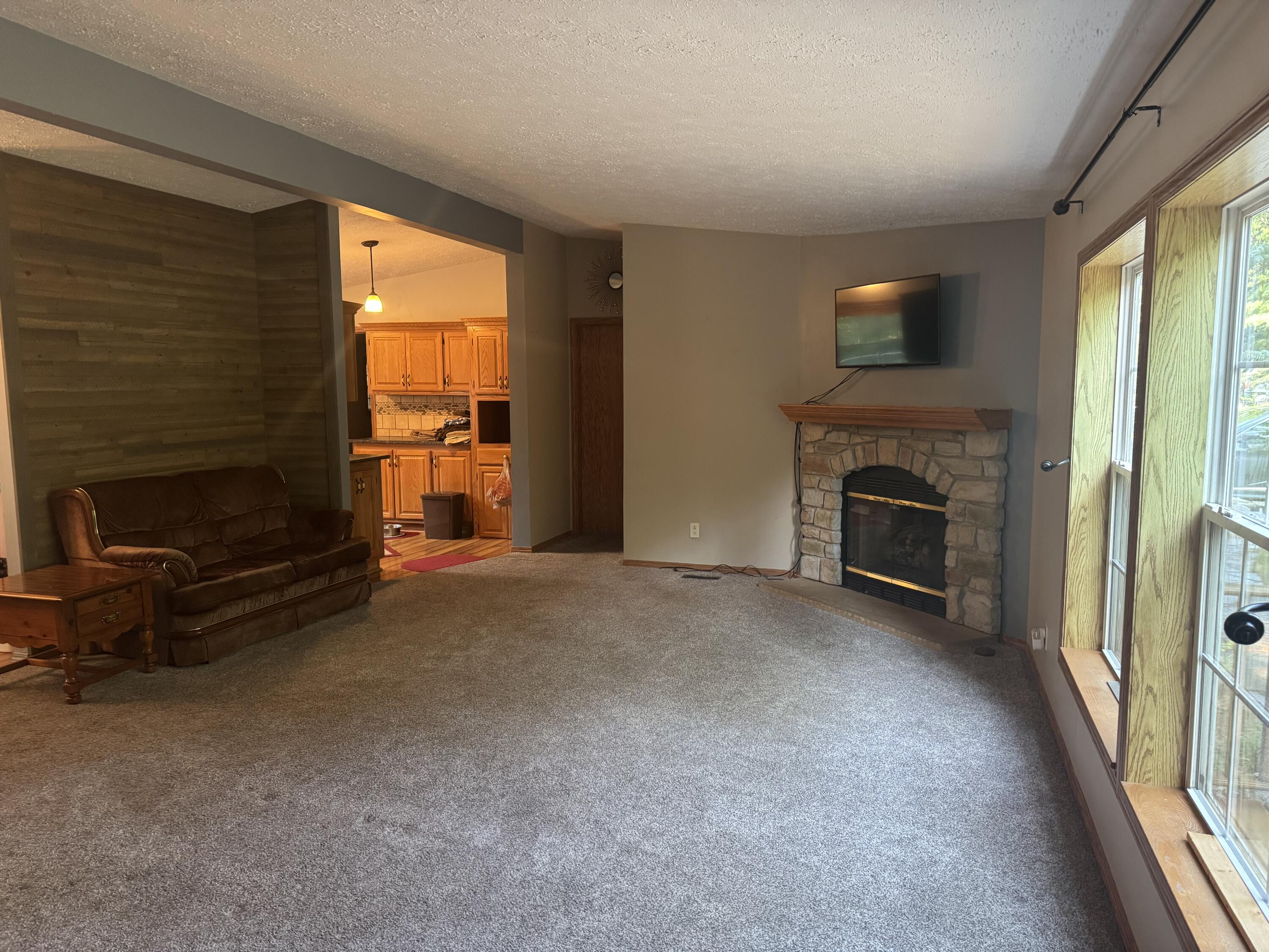 6826 Tremble Trail