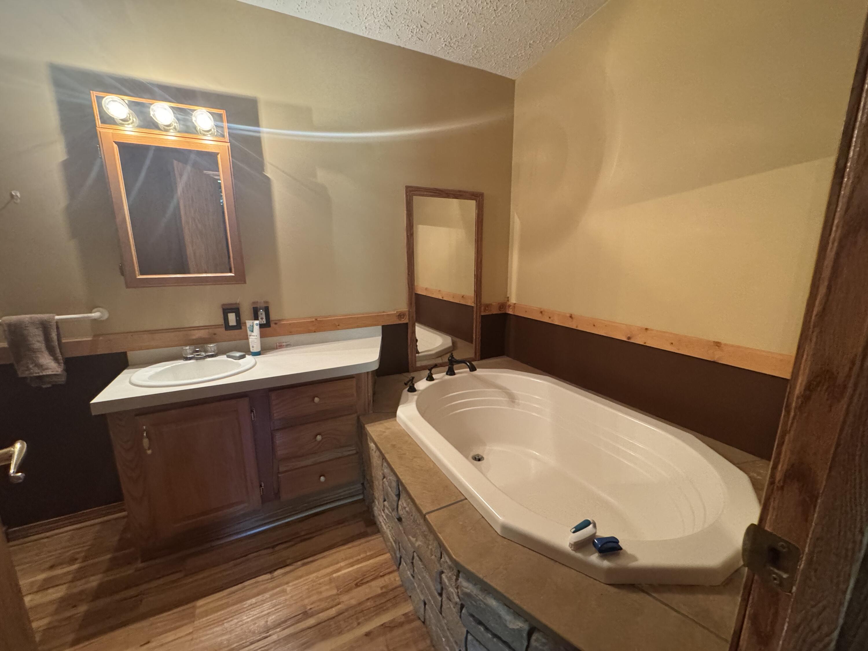 6826 Tremble Trail
