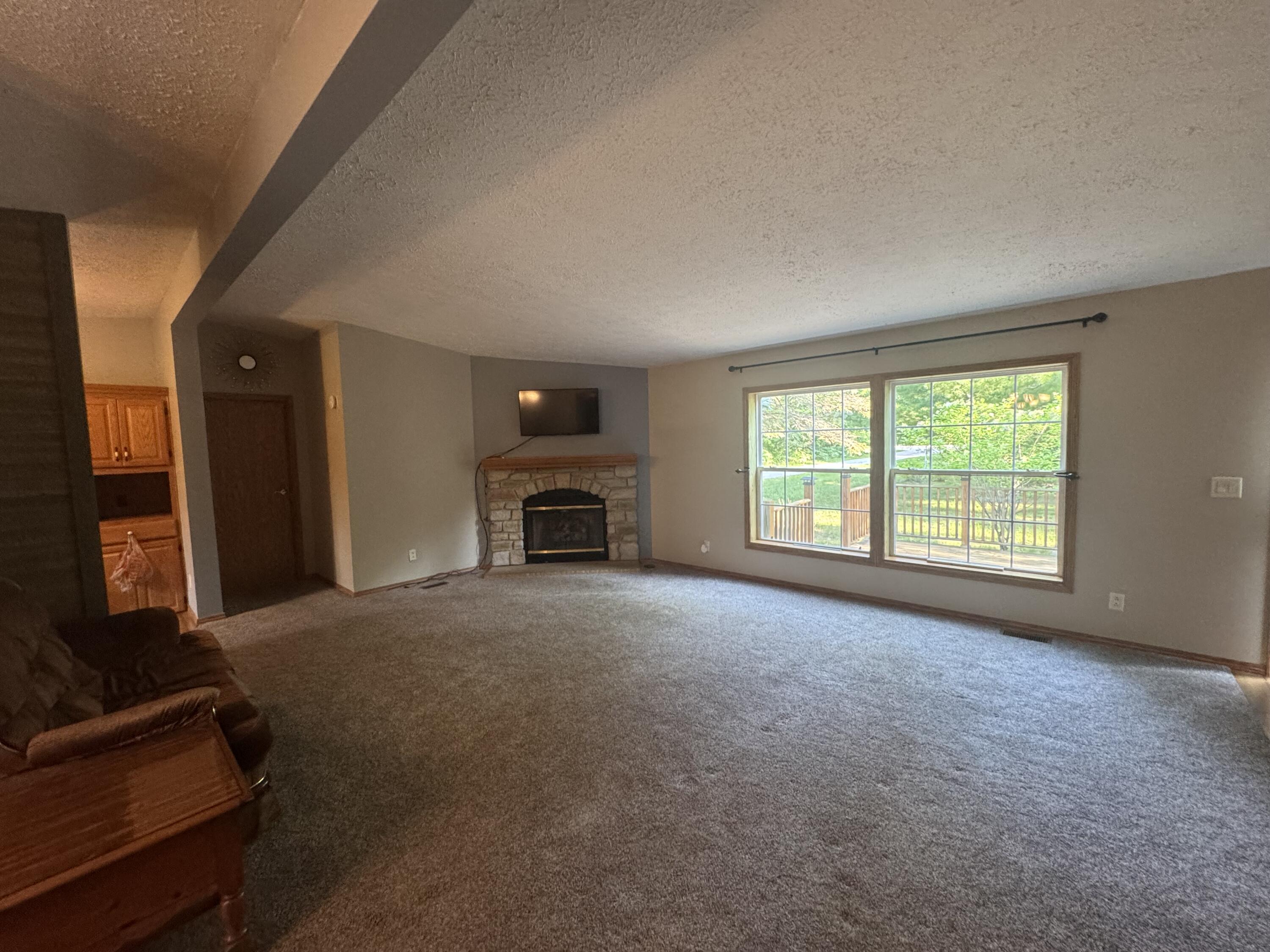 6826 Tremble Trail