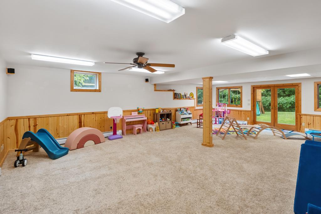 1520 Valley Drive