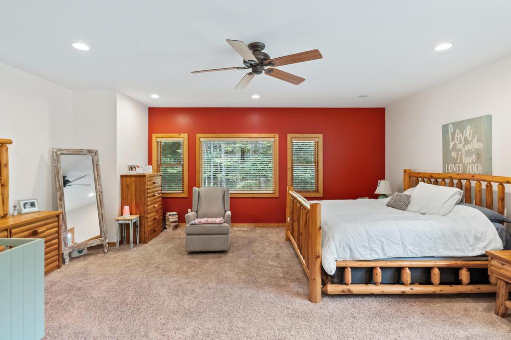1520 Valley Drive